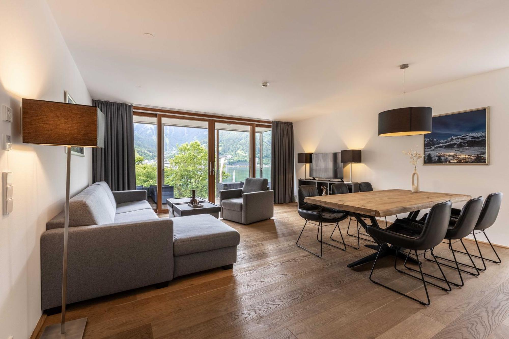 צל-אם-זי Bellevue Residences - Luxurious Lakeside Apartments מראה חיצוני תמונה